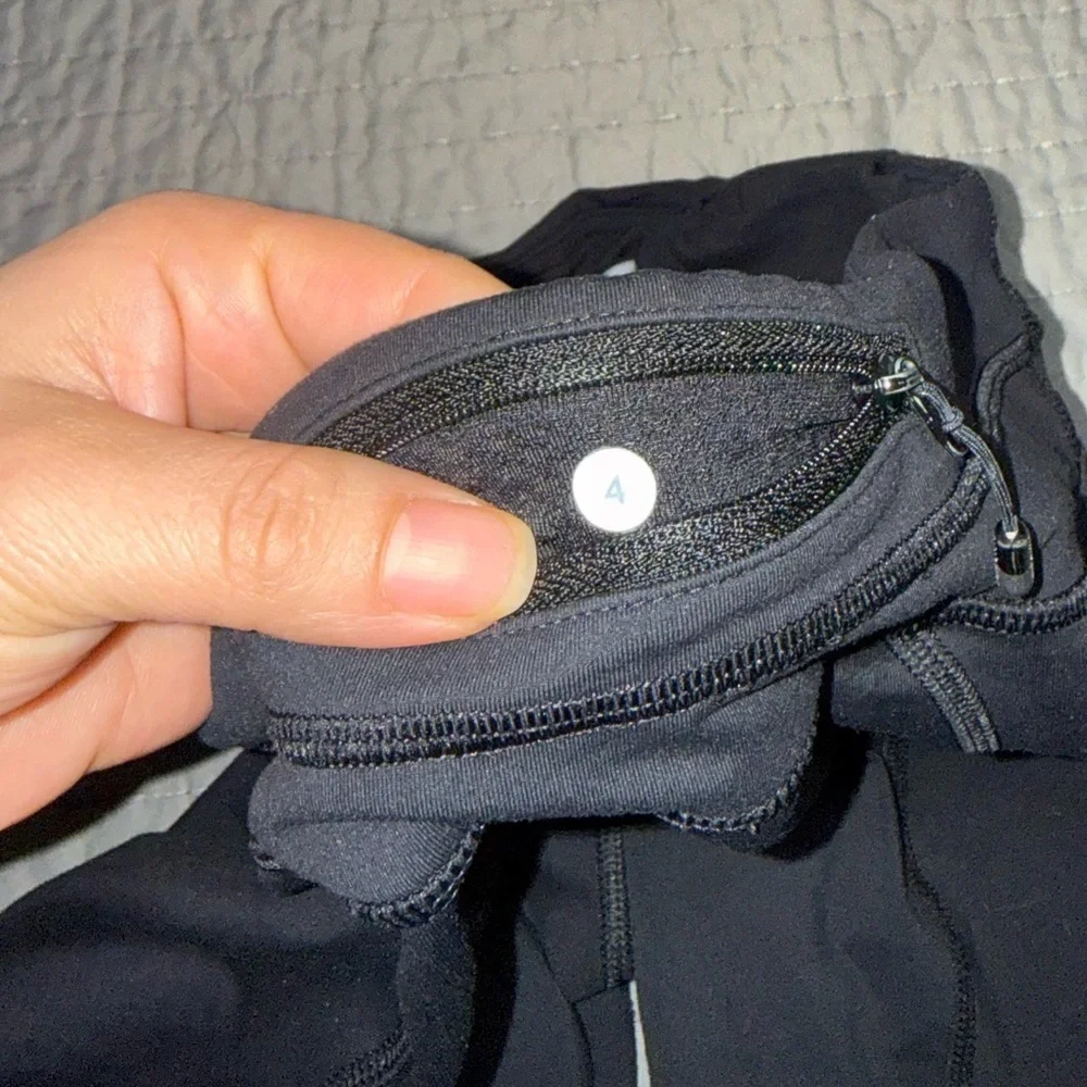 Lululemon pace rival crop 22” size 4